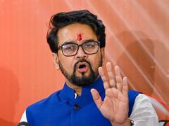 नौकरी के बदले जमीन घोटाला: अनुराग ठाकुर बोले- लालू यादव का एक ही नारा था, तुम मुझे प्लॉट दो, मैं तुम्हें...