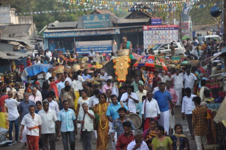 Samayapuram Mariamman : சமயபுரம் மாரியம்மன் கோவிலில் நாளை  பூச்சொரிதல் திருவிழா.. எப்படி நடக்கும்?