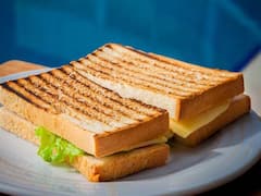 Paneer Sandwich Recipe: ब्रेकफास्ट हो या शाम का नाश्ता पनीर सैंडविच है बेस्ट, इस रेसिपी को घर पर एक बार जरूर करें ट्राई
