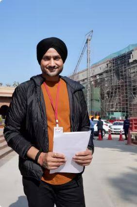 Photos: ਇਨ੍ਹਾਂ ਭਾਰਤੀ ਖਿਡਾਰੀਆਂ ਨੇ ਕ੍ਰਿਕਟ ਨੂੰ ਅਲਵਿਦਾ ਕਹਿ ਕੇ ਸਿਆਸਤ ਦੀ ਦੁਨੀਆ 'ਚ ਰੱਖਿਆ ਕਦਮ