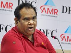 दिल्ली पुलिस को क्यों है सतीश कौशिक के पोस्टमार्टम रिपोर्ट का इंतजार, क्या उनकी मौत के पीछे भी है कोई साजिश?