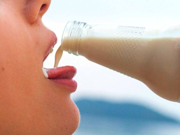 Milk Can Cause You Heart Disease Know Why Scientist Make Such Claim क्या सच में दूध पीने से हो सकती है दिल की बीमारी? साइंटिस्ट ने क्यों किया ऐसा दावा? जानें