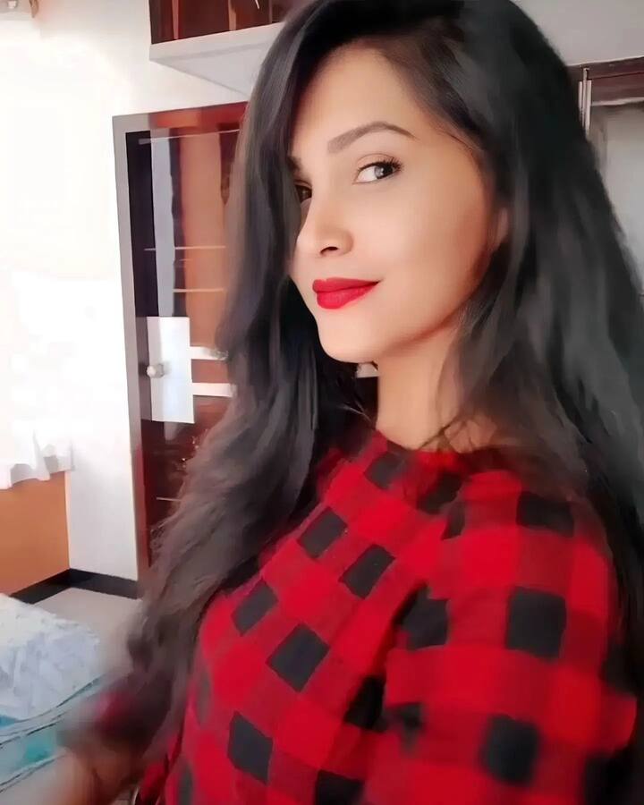కార్తీకదీపం సీరియల్ శౌర్య (అమూల్య గౌడ) (Image Credit: Amulya Gowda/ Instagram)