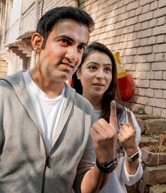 Photos: इन भारतीय खिलाड़ियों ने क्रिकेट को अलविदा कहने के बाद राजनीति की दुनिया में रखा कदम, लिस्ट में कई दिग्गज शामिल