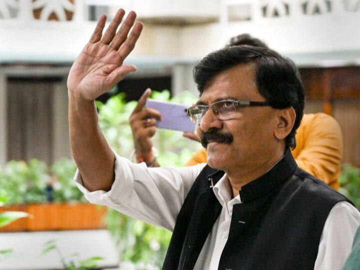 sanjay raut says government crossing dictatorship after ED arrested sadanand kadam Maharashtra Politics: 'सत्ता आती है जाती है लेकिन...', कदम की गिरफ्तारी पर बोले राउत- तानाशाही को भी पार कर रही सरकार