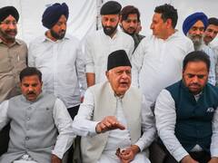 सर्वदलीय बैठक के बाद फारूक अब्दुल्ला बोले- जम्मू कश्मीर चुनाव के लिए EC से मिलेंगे, इन मुद्दों पर हुई चर्चा