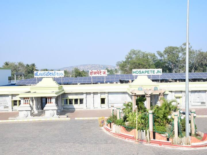 Modi will also will also dedicate the electrification of Hosapete – Hubballi – Tinaighat section and the upgradation of Hosapete station, for boosting connectivity in the region. (Twitter/@DDNewslive)