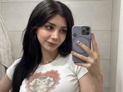 In Pics: लड़की ने पहले खुद से शादी की, फिर 24 घंटे बाद लिया तलाक, लोग बोले- डॉक्टर के पास जाओ, देखें तस्वीरें