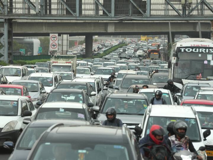 delhi gurugram expressway will remain closed for 3 months for construction of underpass and flyover Delhi Gurugram Expressway: दिल्ली-गुरुग्राम एक्सप्रेसवे 90 दिन के लिए रहेगा बंद, यात्रियों को झेलनी होगी परेशानी