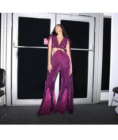 Athiya Shetty: शिमरी कटआउट जंपसूट में अथिया शेट्टी का गॉर्जियस लुक, आप भी कर सकती हैं एक्ट्रेस के लुक को रिक्रिएट