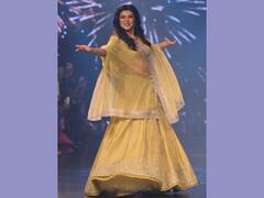 Sushmita Sen Lights Up The Ramp With All Her Grace. Take A Look