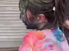 जापानी महिला ने बताया Twitter पर होली का वीडियो डालने के पीछे का मकसद, कहा- मैें चिंता नहीं...