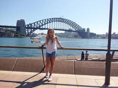 PHOTO: खूबसूरती के मामले में किसी मॉडल से कम नहीं यह तेज गेंदबाज, WPL में दिखा रही है कमाल