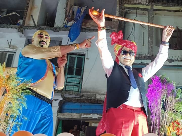 Rang Panchami 2023 Celebration in Indore Kailash Vijayvargiya arrived disguised as Chacha Chaudhary ANN Rang Panchami 2023: 'चाचा चौधरी' बनकर कहां पहुंचे BJP नेता  कैलाश विजयवर्गीय? जीतू जिराती क्यों बने 'साबू'