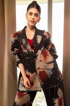 Sanjana Sanghi: ਕਲਾਸੀ ਲੁੱਕ 'ਚ ਸ਼ਾਨਦਾਰ ਦਿਖੀ ਅਦਾਕਾਰਾ ਸੰਜਨਾ ਸਾਂਘੀ, ਫੋਟੋਆਂ ਦੇਖ ਕੇ ਪ੍ਰਸ਼ੰਸਕਾਂ ਨੇ ਕੀਤੀ ਤਾਰੀਫ