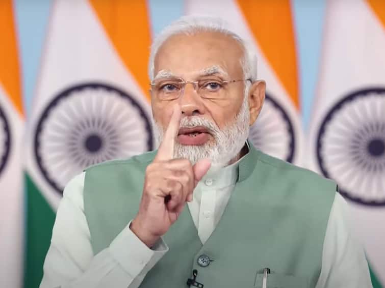 PM Narendra Modi Holds High-Level Meeting To Review Coronavirus Situation in India PM Modi Holds High-Level Meeting To Review Covid-19 Situation As India Sees Uptick In Cases
