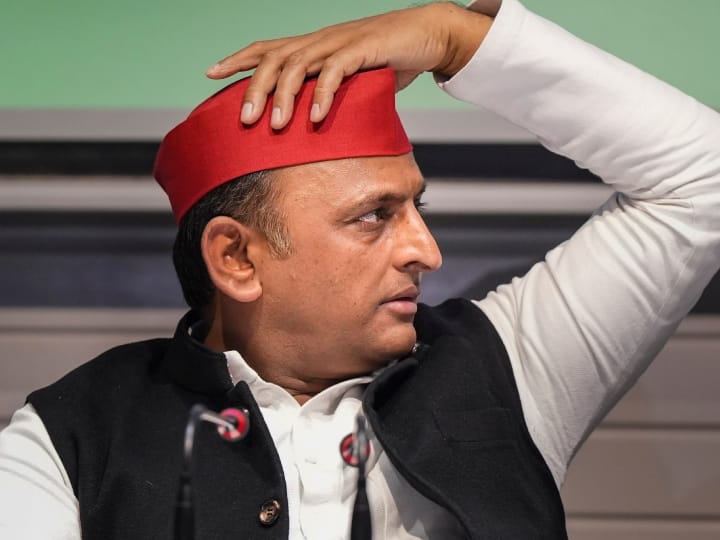 Yogi Adityanath Bulldozer Model big problem for Akhilesh Yadav And Samajwadi Party UP Politics: अखिलेश यादव के लिए बड़ी मुसीबत बना 'योगी का बुलडोजर', नेताओं ने बोलना भी बंद किया