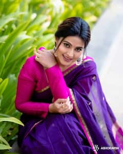 Sneha Latest pics: చీరలో స్నేహ- చిరు నవ్వుతో మెస్మరైజ్!