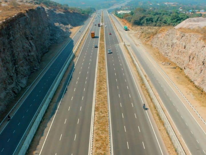 PM modi will inaugurate bengaluru mysuru expressway today know all benefits and advantages Bengaluru-Mysuru Expressway: 119 किमी लंबा, डेढ़ घंटे में पूरा होगा सफर, लागत 8480 करोड़... जानें क्यों खास है बेंगलुरु-मैसूर एक्सप्रेसवे