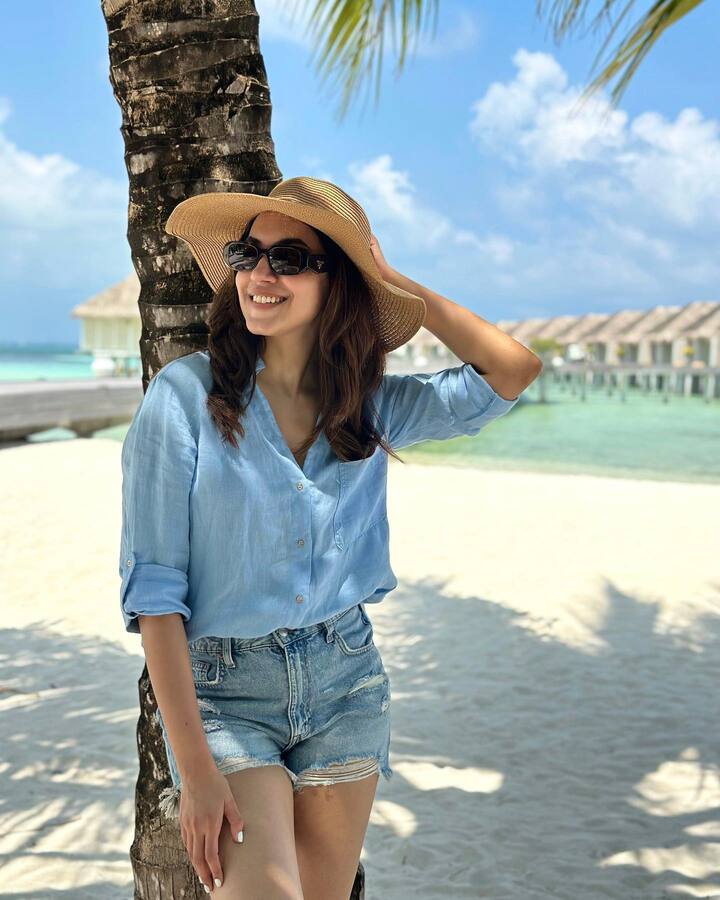 పెళ్లి చూపులు సినిమాతో హీరోయిన్‌గా మారింది. ఆ తరువాత కొన్ని సినిమాలు చేసినప్పటికీ స్టార్ హీరోయిన్  హోదా రాలేదు.  -Image Credit: Rithu Varma/Instagram