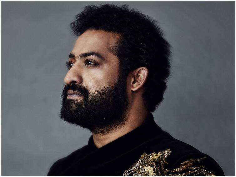 Oscar Awards 2023 RRR Actor reveals secret behind tiger on his sherwani comments on Rajamouli RRR sequel Oscars 2023 - NTR Speech : ఎన్టీఆర్ షేర్వాణీపై పులి బొమ్మ వెనుక సీక్రెట్ - 'ఆర్ఆర్ఆర్' సీక్వెల్‌పై కామెంట్