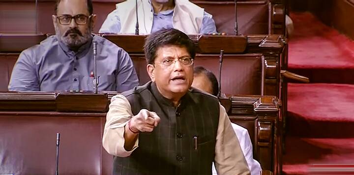 বিতর্কের কেন্দ্রে রাহুল গান্ধীর একটি বক্তব্য যা ঘিরে উত্তাল হল লোকসভার অধিবেশন।