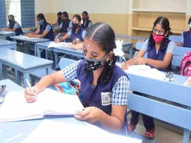 Tamil Nadu and Puducherry Public Examination for Plus 2 students starts today. About 8 lakh 75 thousand 50 students write this exam. TN 12th Public Exam: தமிழ்நாடு மற்றும் புதுச்சேரியில் இன்று தொடங்குகிறது பிளஸ் 2 பொதுத்தேர்வுகள்.. முழு விவரம் இதோ..