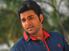 Pawan Singh Stage Show: विदेशी सरजमीं पर भी बजता है पवन सिंह का डंका , एक शो के लिए वसूलते हैं इतनी रकम कि खरीद सकते हैं बड़ी गाड़ी