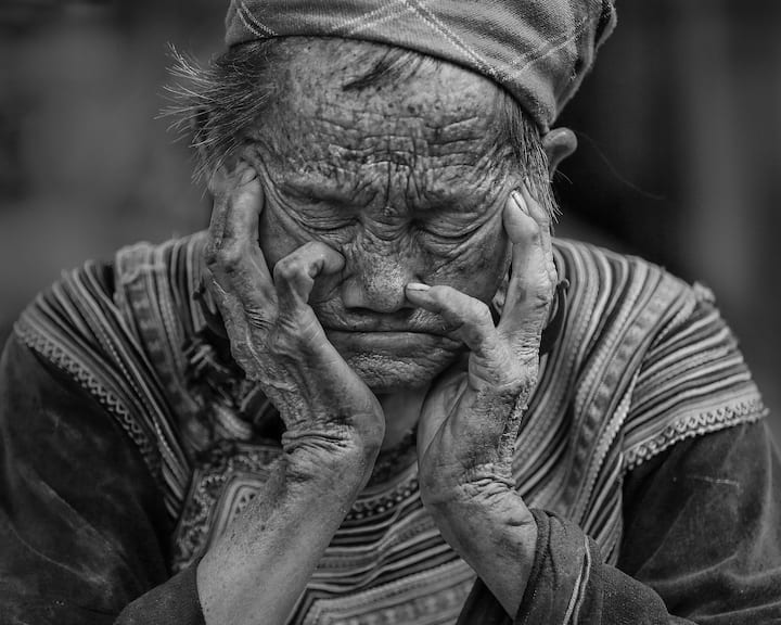 যদি দিনের বেলা প্রতি ১৫-২০ মিনিট অন্তরই কারও তীব্র ঘুম ঘুম ভাব পায়, তা হলে ডাক্তারের কাছে যাওয়া দরকার।
