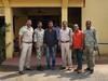 Bastar Crime: फिल्मी अंदाज में दिया वारदात को अंजाम! नकली पुलिस अफसर बनकर ग्रामीणों से लूटपाट, चक्कर खा गई असली पुलिस