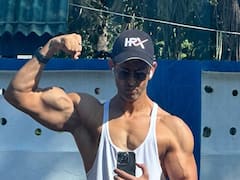 Remember Waking Weak: Hrithik Roshan Hits The Gym Despite His Injury