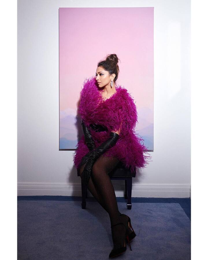 ऑस्कर अवॉर्ड्स 2023 में बतौर प्रेजेंटर दीपिका पादुकोण ने महफिल लूटी है. इस बीच दीपिका पादुकोण की लेटेस्ट तस्वीरें सामने आई हैं.