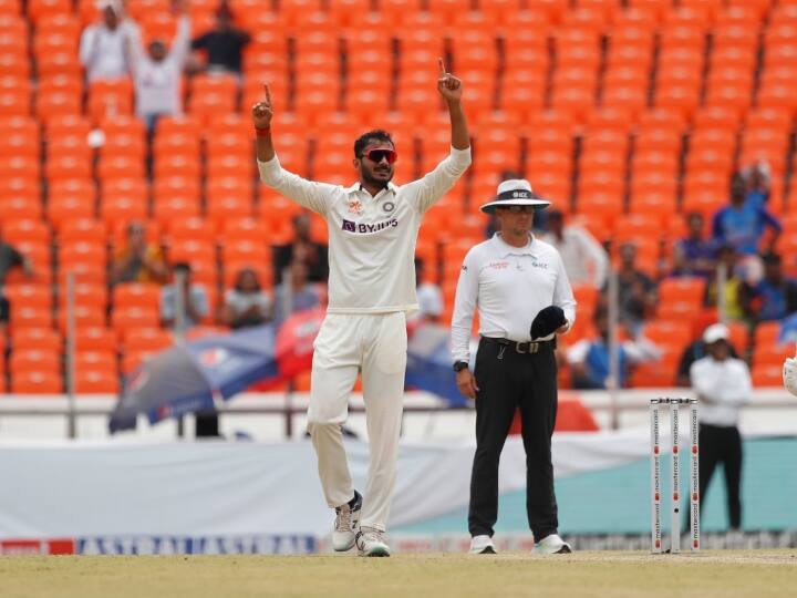 IND vs AUS ahmedabad test axar patel india fist left arm spinner complete 50 wickets fewest test IND vs AUS: अहमदाबाद टेस्ट में अक्षर पटेल का डबल धमाल, यह उपलब्धि हासिल करने वाले भारत के पहले बॉलर
