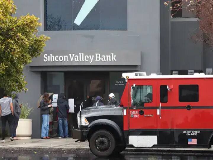 Silicon Valley Bank crisis HSBC Holdings to acquire SVB Uk Unit for 01 pound SVB Crisis: सिर्फ 99.18 रुपये लगा सिलिकॉन वैली बैंक की पूरी ब्रिटिश यूनिट का दाम, खरीदने जा रही यह कंपनी