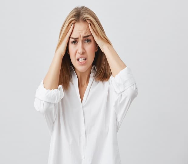 You often complain of headache, this food habit can be responsible, know the reason Health Tips:  આપને વારંવાર માથામાં દુખાવાની રહે છે ફરિયાદ, આ ફૂડ હેબિટ હોઇ શકે છે જવાબદાર, જાણો કારણ