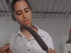 Crime: பட்டாக்கத்தியுடன் வீடியோ வெளியிட்ட இளம்பெண் - போலீசாரிடம் அளித்த விளக்கம் என்ன தெரியுமா?