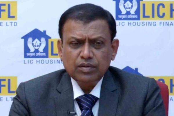 managing director mohanty named as lic interim chairperson full time chairman by june LIC Siddhartha Mohanty : सिद्धार्थ मोहंती LIC चे हंगामी अध्यक्ष, किती आहे पगार? जाणून घ्या...