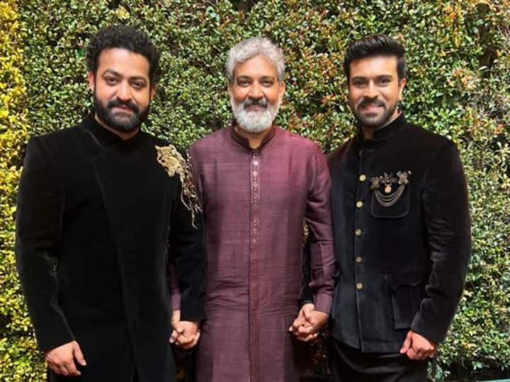 Oscar 2023 rrr naatu naatu starrer ram charan junior ntr talk about india read here Oscar 2023: 'हम इंडिया के लिए यहां आए हैं,' राम चरण और जूनियर एनटीआर ने ऑस्कर सेरेमनी में देश के लिए कही ये बात