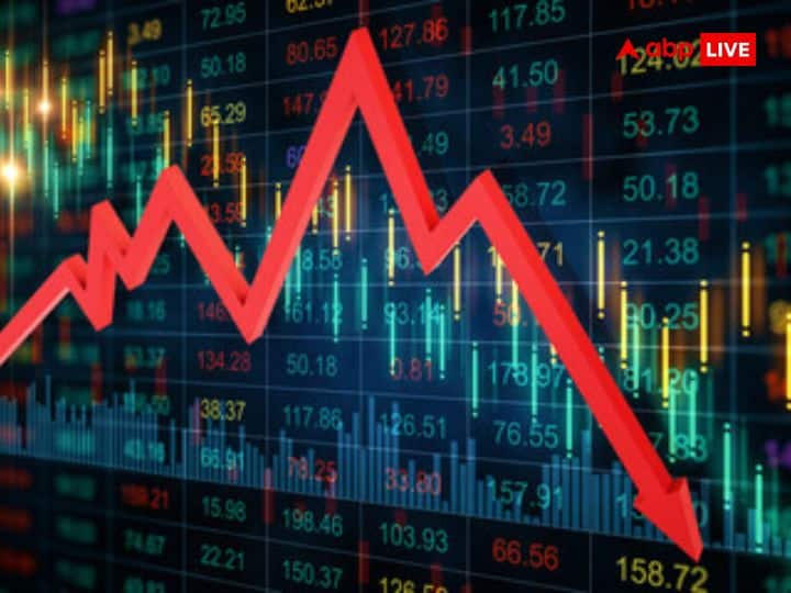 Silicon Valley Bank Collapse Led Indian Stock Market Fall Investors loses More Than 7 Lakh Crores Rupees Share Market Update: तीन ट्रेडिंग सेशन में निवेशकों को हुआ 7.30 लाख करोड़ रुपये का नुकसान, सेंसेक्स 2100 अंक लुढ़का