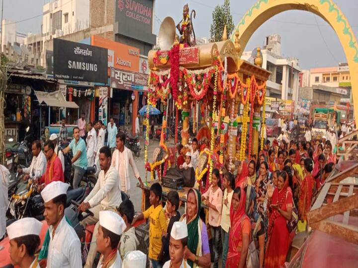 त्यामुळे पैठण नगरी भानुदास एकनाथाच्या गजराने दुमदुमून गेली आहे.