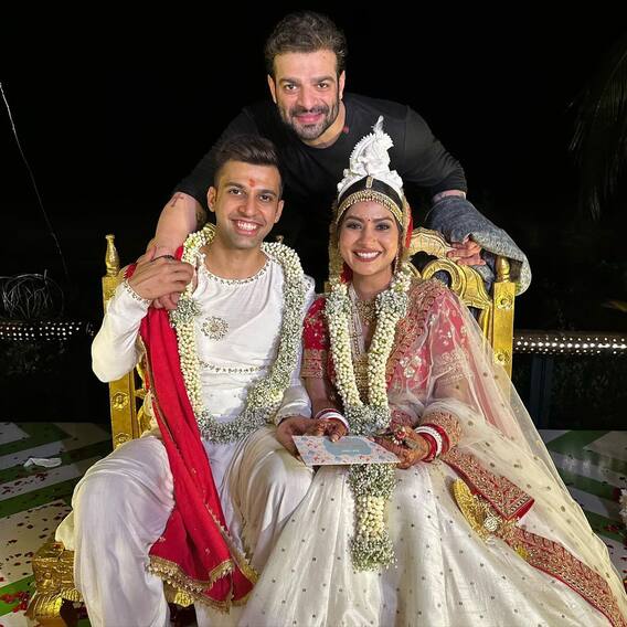 Krishna Mukherjee Wedding: शादी के बंधन में बंधीं ‘ये हैं मोहब्बतें’ फेम कृष्णा मुखर्जी, लाल जोड़े में दिखीं बेहद खूबसूरत, देखिए तस्वीरें