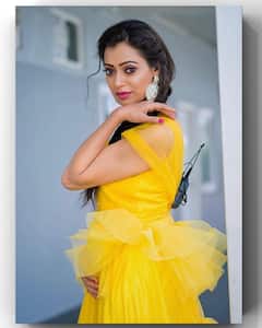 Anchor Sowmya Rao: ఎల్లో డ్రెస్ లో బంతిపువ్వులా మెరిసిపోతున్న యాంకర్ సౌమ్య రావు