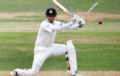 Photos: जब राहुल द्रविड़ ने सचिन तेंदुलकर के इशारों से की थी गेंदबाज़ की धुनाई, पढ़ें दिग्गज का दिलचस्प किस्सा