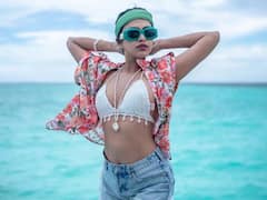 बिकिनी पहन समंदर किनारे पहुंचीं अमाला पॉल, 'भोला' की एक्ट्रेस ने बीच पर की खूब मस्ती