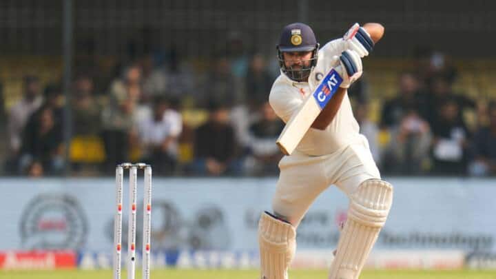 ভারতীয় অধিনায়ক রোহিত শর্মা সিরিজের শুরুটাই দুর্দান্তভাবে শতরান হাঁকিয়ে করেন।