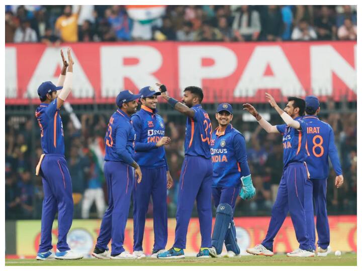 IND vs AUS 2023, ODI Squad: 5 players of Team India who can perform well in ODI series against Australia IND vs AUS 2023, ODI Squad: टीम इंडिया के 5 खिलाड़ी जो ऑस्ट्रेलिया के खिलाफ वनडे सीरीज में कर सकते हैं दमदार प्रदर्शन