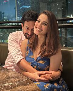 Priya Bapat Latest Pics: बोल्ड अंदाजात, कधी वेस्टर्न साडीमध्ये; प्रियाच्या सगळ्याच अदांवर चाहते फिदा