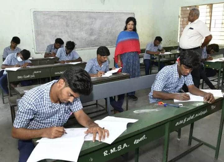 Plus 2 examination  malpractice case two students had the same marks with the same signature CBCID arrested 9 people - TNN பிளஸ் 2 தேர்வில்  இரு மாணவர்கள் ஒரே கையெழுத்துடன் ஒரே மாதிரி மதிப்பெண் பெற்ற முறைகேடு வழக்கு; 9 பேர்  கைது