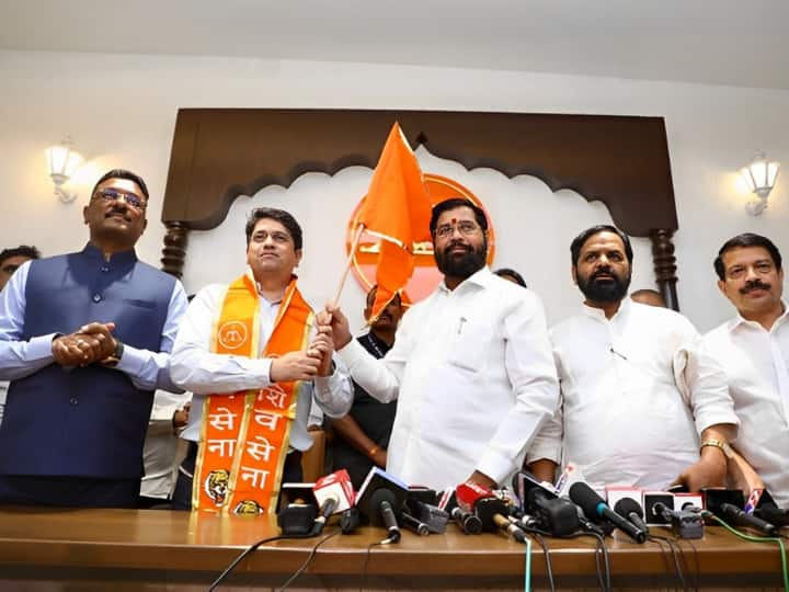 Uddhav Thackeray ubt leader Subhash Desai son Bhushan Desai Maharashtra Chief Minister Eknath Shinde joins Shiv Sena Bhushan Desai: उद्धव गुट को लगा झटका, उनके वफादार सुभाष देसाई के पुत्र ने थामा सीएम शिंदे की शिवसेना का हाथ