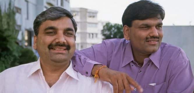 हर्षद के भाई अश्विन मेहता ने अपने 50 के दशक में वकालत की डिग्री हासिल की और अब मुंबई हाईकोर्ट के साथ सुप्रीम कोर्ट में भी प्रैक्टिस करते हैं। उन्होंने अकेले ही कई अदालती मामले लड़े और अपने भाई का नाम साफ़ करने के लिए बैंकों को क़रीब 1,700 करोड़ रुपयों का भुगतान किया। वे हर्षद के वकील के साथ ही उसकी फ़र्म में स्टॉक ब्रोकर भी थे.